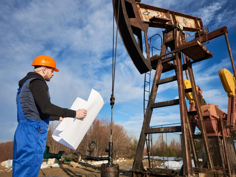 What Is Oilfield Services/Equipment Career Path